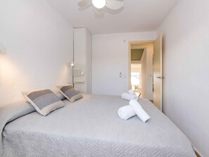 2 bedrooms, Internet