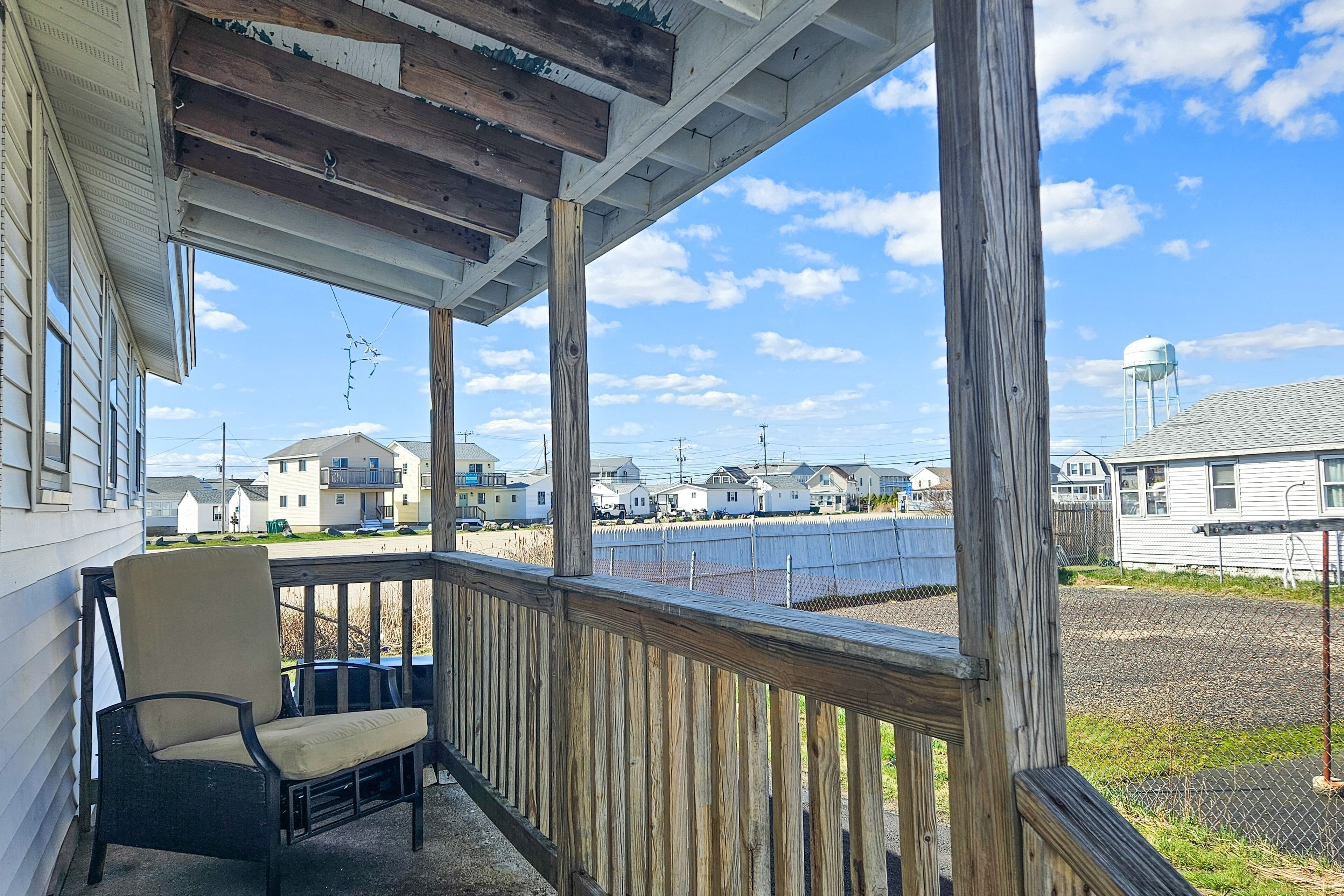 Walk to Beach! Newly renovated home with open layout, partial AC and parking