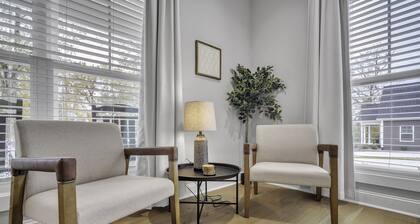 Luxury 4BR Home with Screened Porch & Fenced Yard