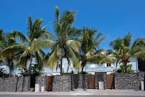 Property grounds - Cottage Océan 3* - accès direct plage de Boucan (Saint-Gilles-Les-Bains)