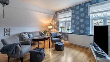 Fernseher, Stereoanlage