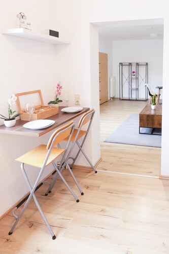 Ferienwohnung 'Sängerstadt Flat Peter' mit zentraler Lage, Badewanne, Wi-Fi