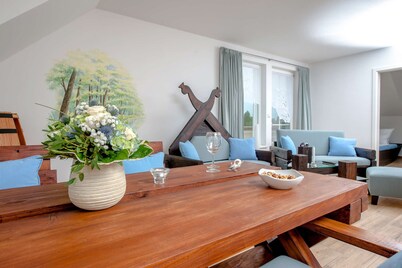 Apartment 'Ferienwohnung Hafen' with Balcony and Wi-Fi