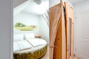 2 bedrooms, iron/ironing board, free WiFi, bed sheets - Apartment 'Ferienwohnung Heuschober' with Balcony and Wi-Fi (Lübben (Spreewald))