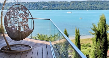 Ferienwohnung 'Haus Seeblick' mit Seeblick, privater Terrasse und WLAN