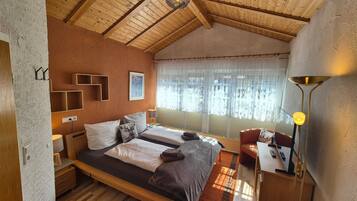 Classic-Doppelzimmer | Schreibtisch, kostenloses WLAN