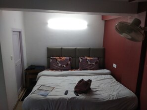 Wifi gratis y ropa de cama