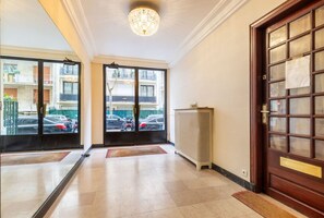 Interior - Studio#Porte Dauphine#Avenue Foch#2pers. (Paris)