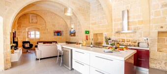 Dar Tal-Moghoz Holiday Home