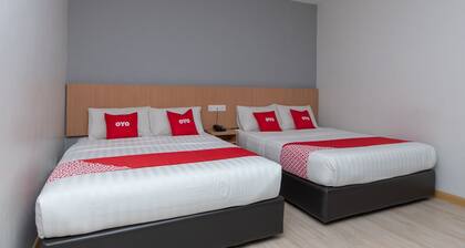 Capital O 89344 Labuan Avenue Hotel