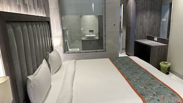 Deluxe Double or Twin Room | Soundproofing