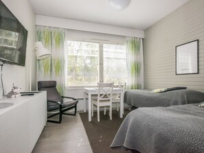 1 soveværelse, strygejern/strygebræt, internetforbindelse