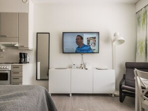 1 soveværelse, strygejern/strygebræt, internetforbindelse