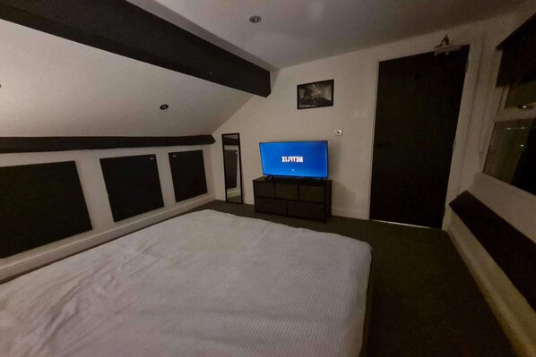 4 habitaciones, wifi y ropa de cama 