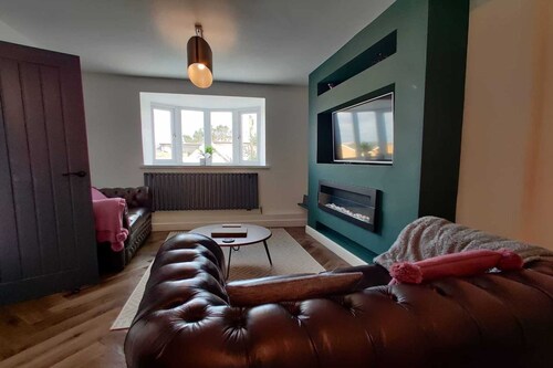 holiday home near Mumbles Pier