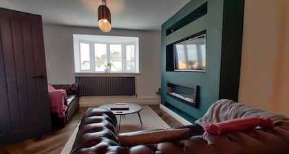 holiday home near Mumbles Pier
