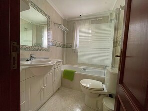 Hair dryer, towels
