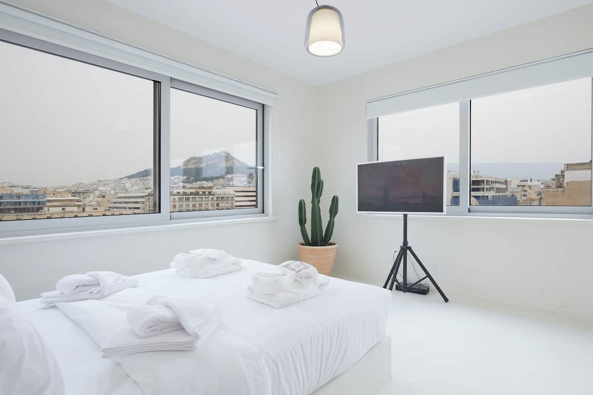 Suite No 5 with Acropolis & Lycabettus Hill View | Bộ trải giường bằng vải cotton Ai Cập, bộ đồ giường cao cấp