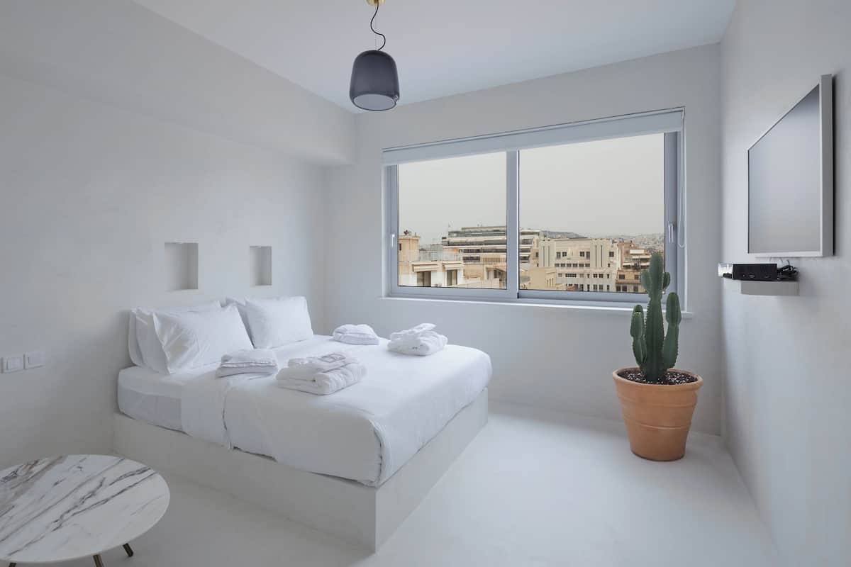 1 bedroom, Egyptian cotton sheets, premium bedding, pillow-top beds