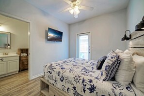 3 室のベッドルーム、アイロン / アイロン台、WiFi (無料)、ベッドシーツ