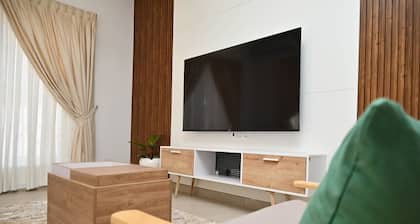 The Chelsea TownHouse C