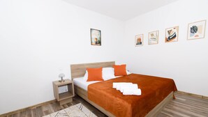 Soundproofing, WiFi (free) - Solid Gold (Malacky)
