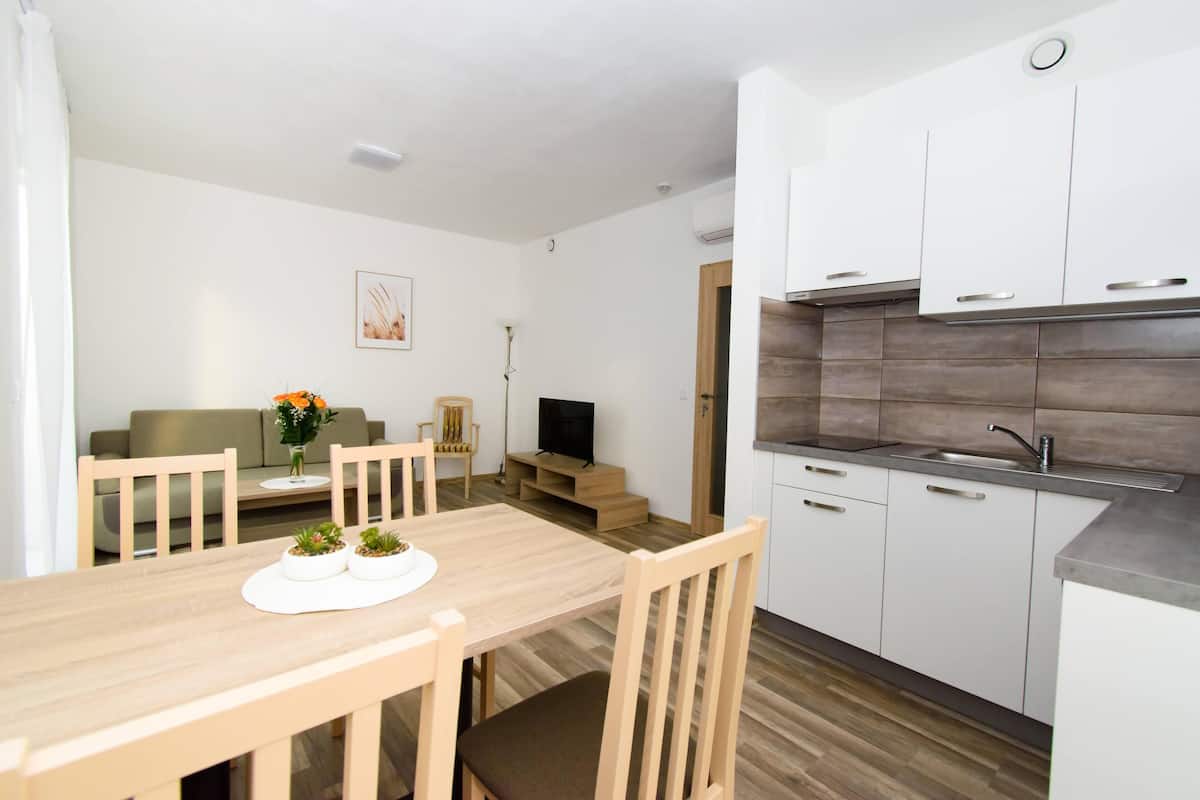 Apartamento luxo | Quartos à prova de som, Wi-Fi de cortesia