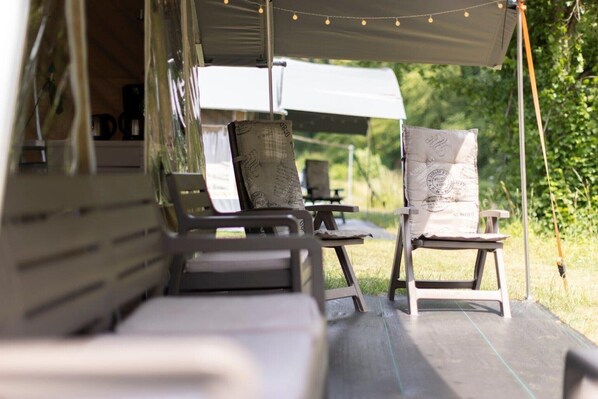 Enceinte de lâhĂ©bergement