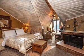 Family Apartment, City View