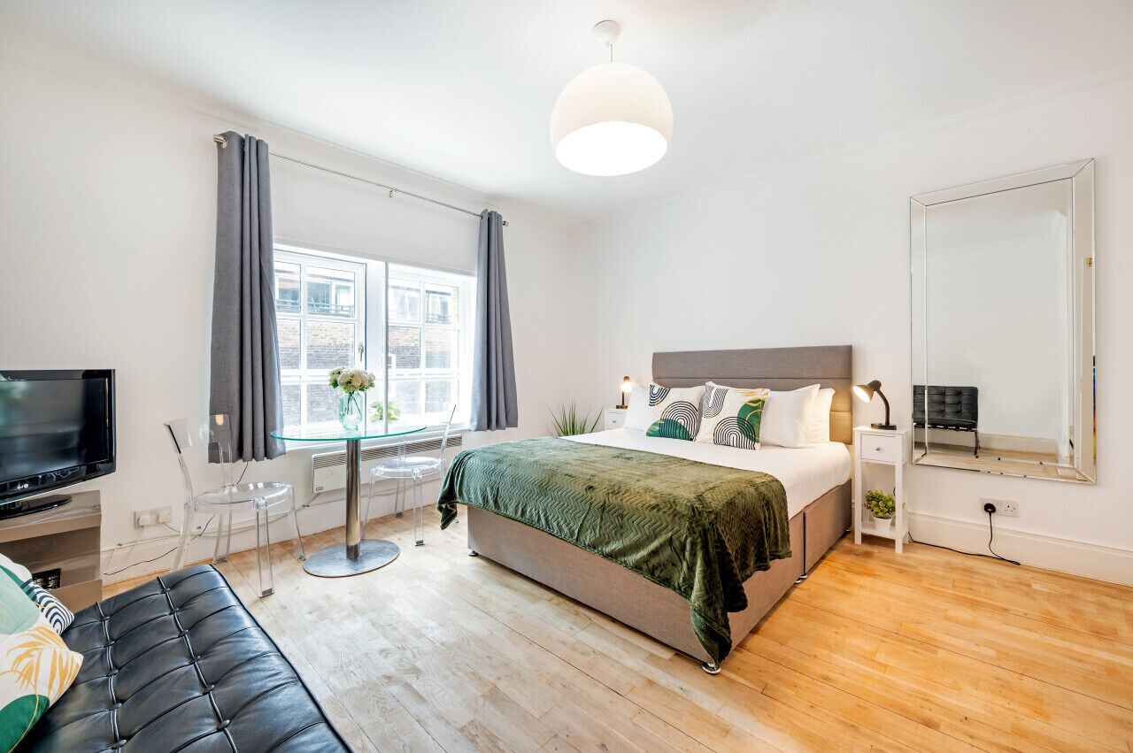 1 chambre, fer et planche à repasser, lit parapluie, Wi-Fi gratuit