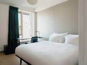 Leilighet – exclusive, 2 soverom, havutsikt | 2 soverom, skrivebord, blendingsgardiner og lydisolert