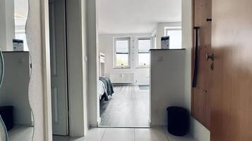 2 dormitorios, tabla de planchar con plancha, wifi y ropa de cama