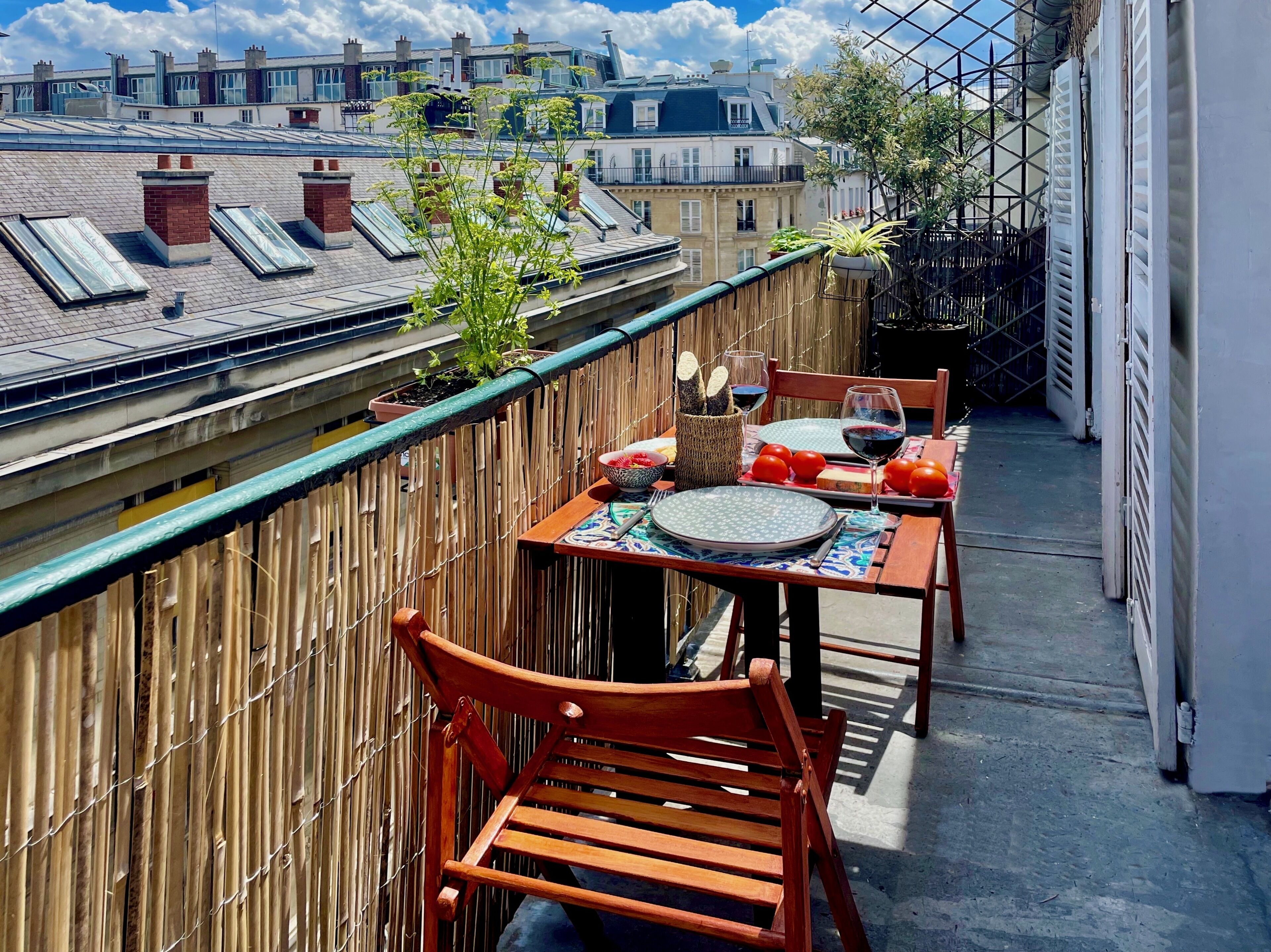 屋外ダイニングエリア