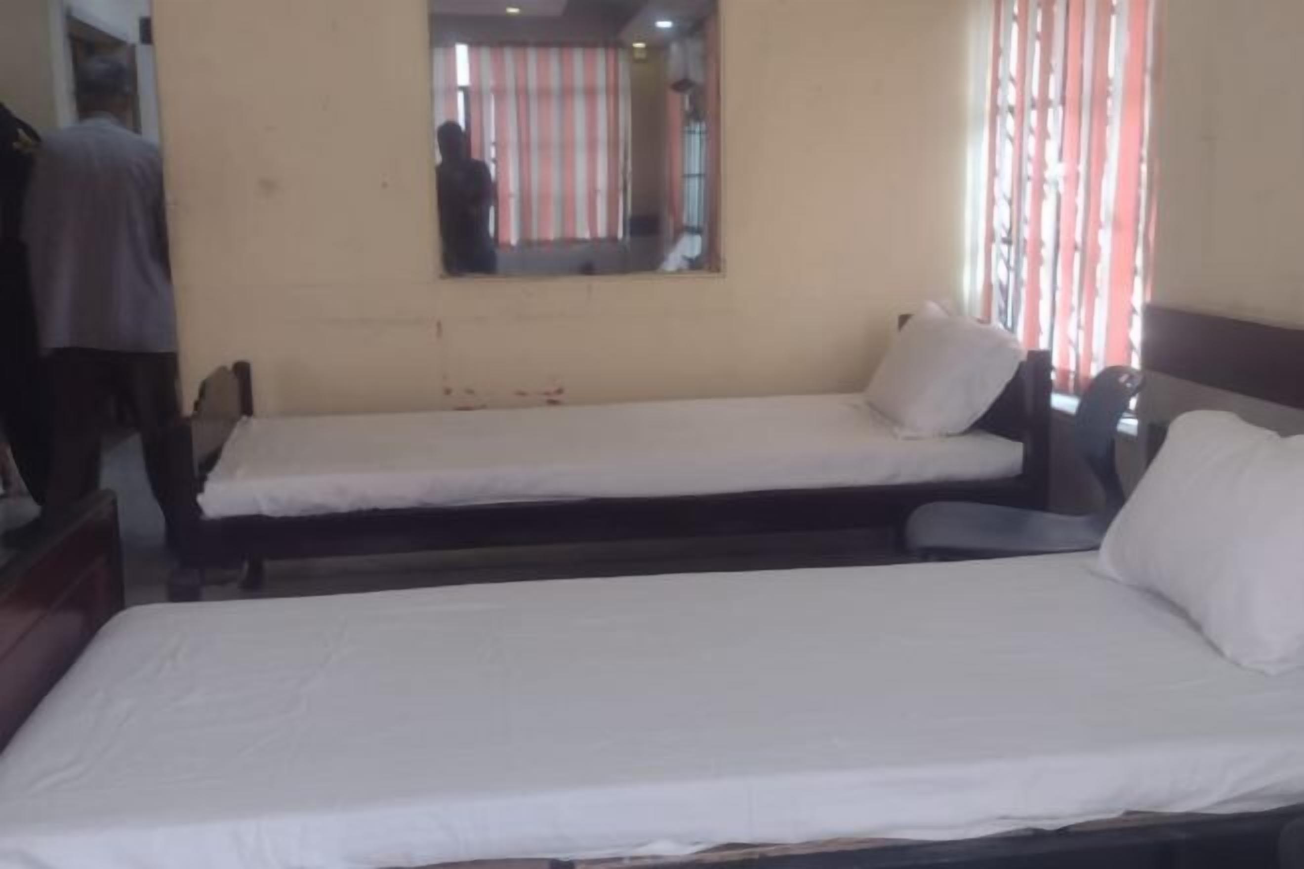 Geluiddichte muren, gratis wifi, beddengoed