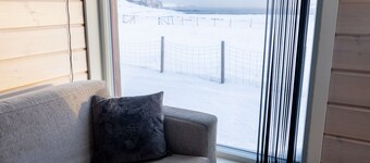 Ekker Island Arctic Lodge