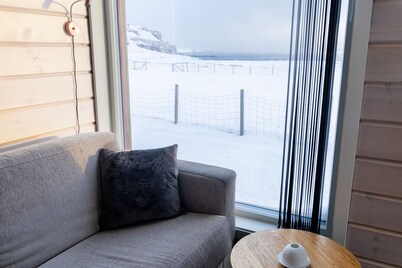 Ekker Island Arctic Lodge