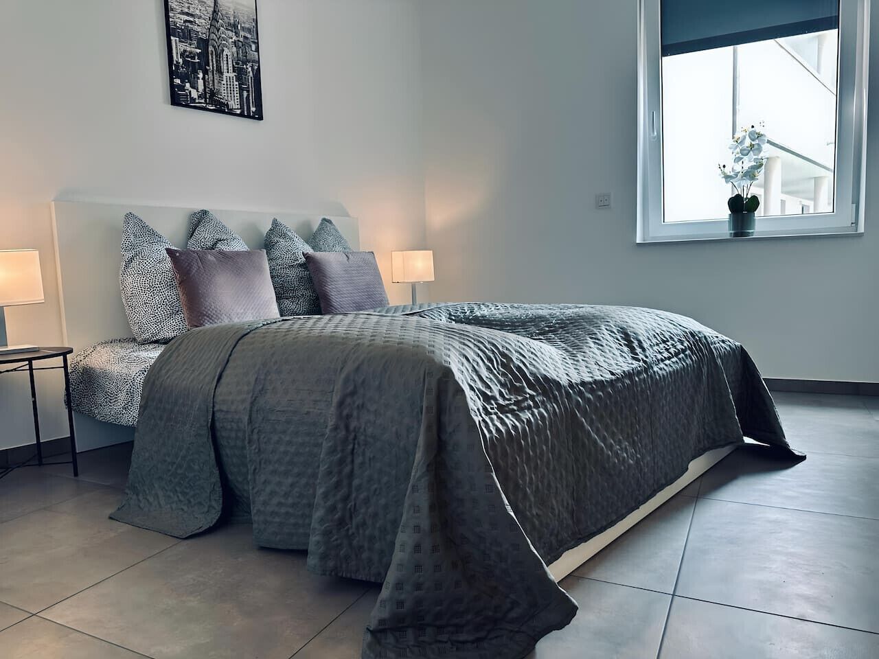 2 slaapkamers, een strijkplank/strijkijzer, wifi, beddengoed