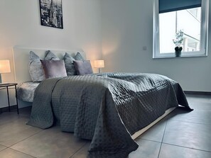 2 sovrum, strykjärn/strykbräda, wi-fi och sängkläder