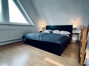 2 Schlafzimmer, Bügeleisen/Bügelbrett, WLAN, Bettwäsche