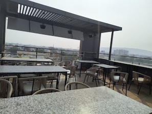 Terrace/patio - Hotel Mewar Shine (Udaipur)