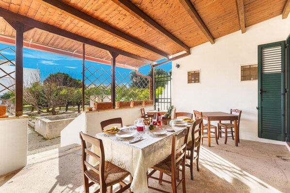 Villa | Terrace/patio - 3728 Villa Donna Linda by Barbarhouse (Taviano)