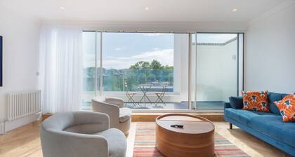 Fabulous Apartment with Terrace (RH8)