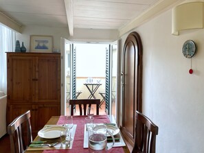 Dining - TOP FLOOR STUDIO APARTMENT W/ TERRACE - HISTORICAL CENTER (Firenze)
