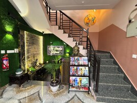 Smart TV 32 pulgadas con canales de televisión digitales