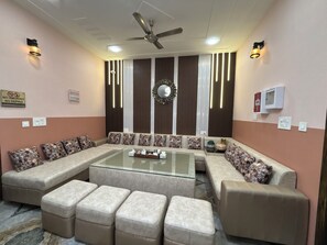 32-inch Smart TV with digital channels