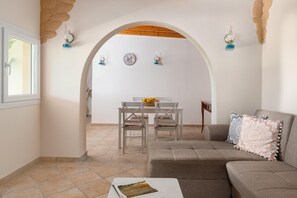 Una Smart TV, una chimenea