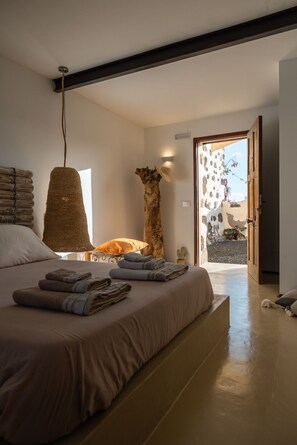 Deluxe Room, 1 Queen Bed | In-room safe, free WiFi, bed sheets - Finca Luz (Puerto del Rosario)
