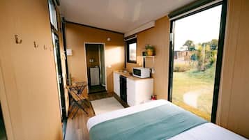 1 室のベッドルーム、WiFi、ベッドシーツ