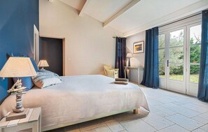 5 camere, culla da viaggio, Wi-Fi gratuito, lenzuola