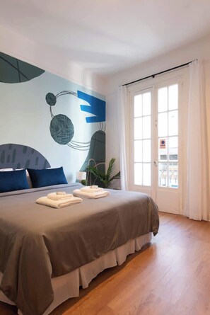 3 bedrooms, desk, iron/ironing board, WiFi